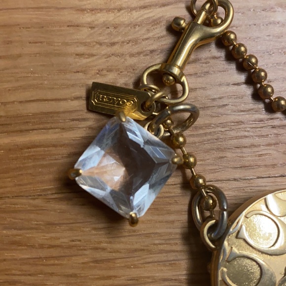 Coach necklace with locker photo crystal - Picture 3 of 6